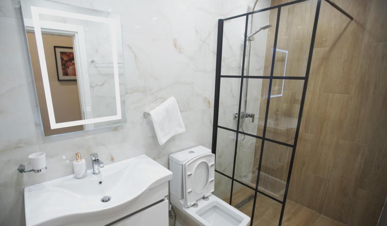 Daily Rent Studio Apartments Tirana Exterior photo
