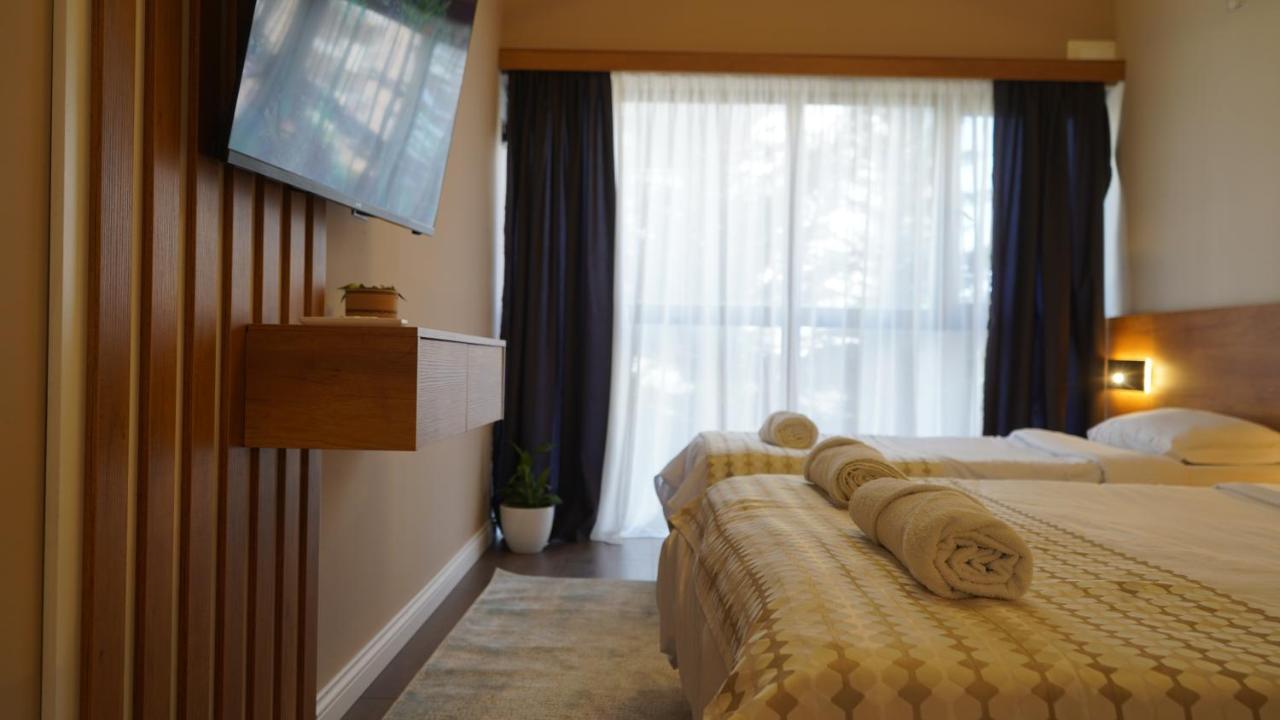 Daily Rent Studio Apartments Tirana Exterior photo
