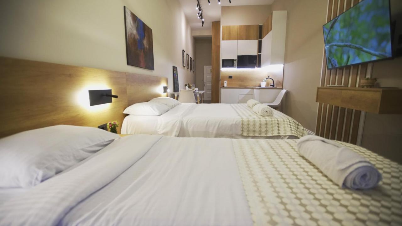 Daily Rent Studio Apartments Tirana Exterior photo